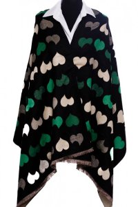 Esarfa din casmir cu design dublu fata, imprimeu cu inimi pe fond negru - 1