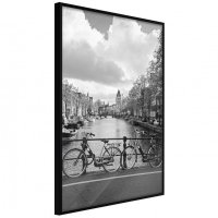 Poster - Bicycles Against Canal, cu Ramă neagră, 30x45 cm - 1