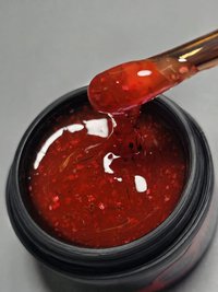 Gel Autonivelant Everin Cherry Blossom Veil 15gr - Gel Roșu cu Petale - 1