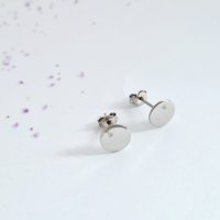 Cercei din Aur Alb 14K cu Diamante Naturale - Model Banut cu Inchizatoare Surub - 1