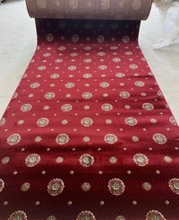Mocheta Lotos Rosu 200x1100 cm de la Delta - Eleganta si Rezistenta pentru Spatii Bisericesti - 3