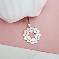 Lantisor personalizat - O stea intre inimi - Gravura 6 nume - Argint 925 - 1