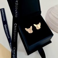 Cercei Bulldog din Aur Galben 14K cu Inchidere Tip Surub - 1