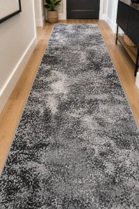 Traversa Mira Gri 100x600 cm de la Delta - Eleganta si Versatilitate - 1
