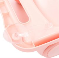 Scaun de baie Little Mom Driver Pink cu volan si spatar reglabil in 3 pozitii, margini rotunjite, fixare cu ventuze, dimensiune 20x40x18 cm, varsta recomandata 6 luni+ - 9