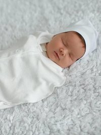 Set sac de dormit si caciulita pentru nou-nascuti din bumbac organic - 3