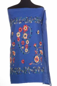 Esarfa din cashmere cu design floral pe fundal albastru - 1
