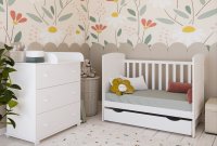 Patut din lemn Nichiduta Philip Alb 120x60 cm cu Laterala detasabila,Sertar cu roti,Margine din silicon pentru protectie dintisori,Design elegant,Vopsele si materiale sigure,3 Nivele reglare somiera,Margini rotunjite - 2
