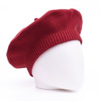 Bereta rosie cu model tricotat din lana si acrilic - 1