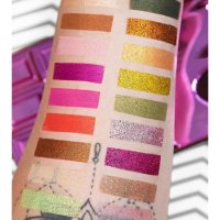 Paleta de Farduri Kiss Crown Turkish Delight - 18 Nuante Delicioase - 2