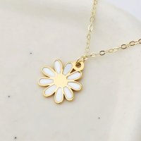Lantisor Narcisa - Zirconii Albe & Pandantiv Floare cu Email Alb - Argint placat cu Aur Galben 18K - 1
