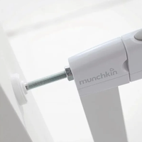 Poarta de siguranta Munchkin Maxi-Secure Easy Lock Silver - 3