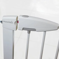 Poarta de siguranta Munchkin Maxi-Secure Easy Lock Silver - 9
