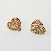 Cercei Personalizati Inima Mandala din Aur Galben 14K cu Inchidere Tip Surub - 1