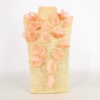 Colier artistic roz pudra cu petale 3D din organza - design italian elegant - 1