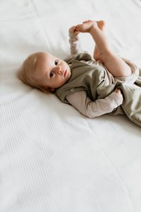 Sac de dormit 2 in 1 Swaddle Gri Sleepee 2,5 Tog - 2