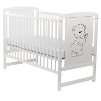 Patut din lemn bebe, 120x60 cm, Din lemn de pin si mdf, Stabil si rezistent, Inaltime saltea reglabila pe 3 nivele, Laterala cu 3 bete detasabile, EN716-1, EN716-2, Alb, Babyneeds, Timmi - 1