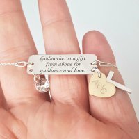 Bratara personalizata pentru nasa de cununie sau botez - Argint 925 cu placuta gravata si pandantive charm - 1
