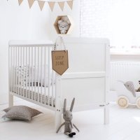 Patut din lemn masiv transformabil pentru bebe si junior Clasic Alb 140 x 70 cm - 1