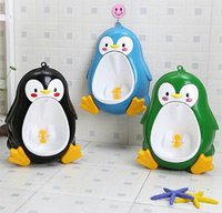Pisoar pentru baieti Little Mom, sigur si rezistent, cu montare versatila prin ventuze de perete, sau agatare, dimensiune 26 x 37cm, Cute Penguin Black - 4