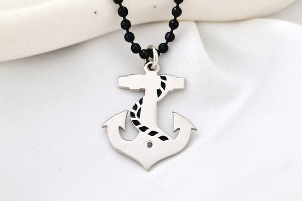 Lantisor Barbatesc cu Pandantiv Ancora – Argint 925 Rodiat, Email Negru si Diamant Negru