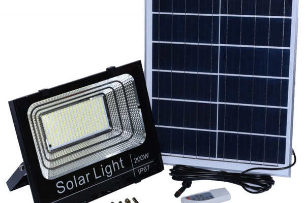 Proiector 200W cu Panou Solar si Telecomanda