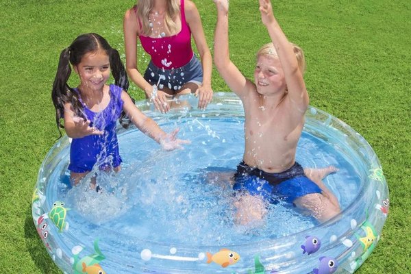 Piscina gonflabila Bestway 152x30 cm Deep Waters Albastru, 3 inele, Material PVC rezistent, Capacitate 282 litri, Pereti transparenti cu pestisori colorati