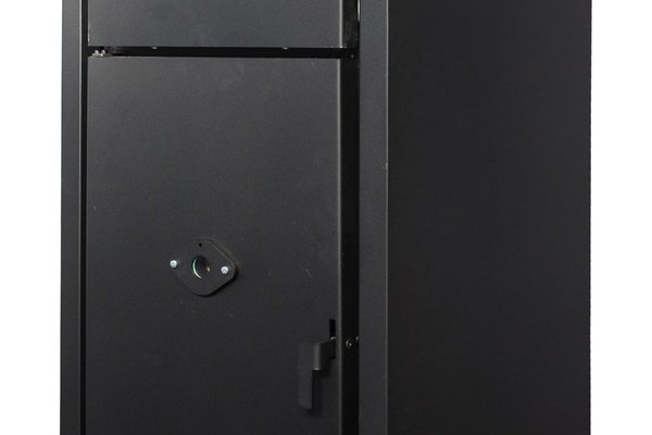 Centrala pe peleti Fornello Fiama Confort B 25 kW - Solutie Eficienta pentru Incalzire