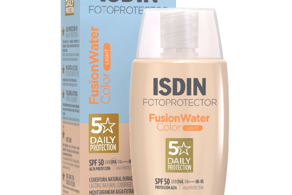 Crema protectie solara SPF50, Fotoprotector Fusion Color Light, 50ml, Isdin