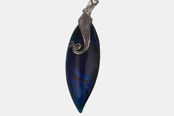 Pandantiv elegant din argint 925 cu paua shell in forma de lacrima
