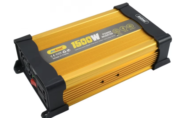 Invertor auto KS1500 1500W 12V la 220V