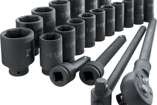 Trusa 20 tubulare cu antrenor Camion  3/4"