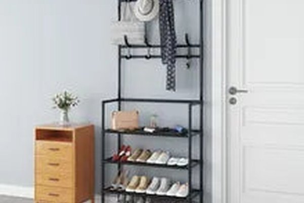 Cuier Modern cu Suport pentru Pantofi si 4 Rafturi, Plastic