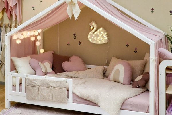 Baldachin muselina pentru pat tip casuta, Little Amy, Mov deschis, 400 cm