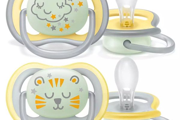 Set de suzete Philips Avent Ultra Air Fosforescent, 18 luni+, Silicon Ortodontic, Fara BPA, 2 Bucati, Multicolor