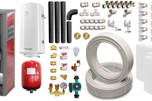Pachet complet de incalzire si apa calda pentru 3 camere, cu termosemineu Fornello Roma E, 22 kW, boiler 100 l si radiatoare