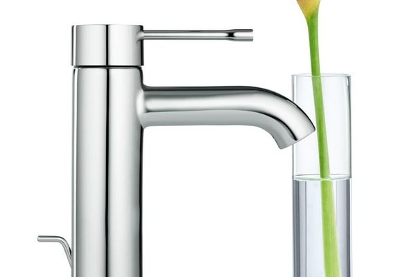 Baterie lavoar Grohe Essence New marimea S,furtune flexibile,crom-23589001