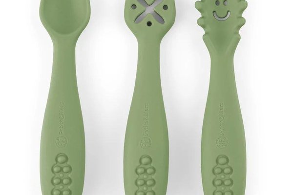 Set 3 lingurite din silicon Petite&Mars Take&Match, Sweet Pea verde, 6 luni+, fara BPA, pentru supa, paste si iaurt