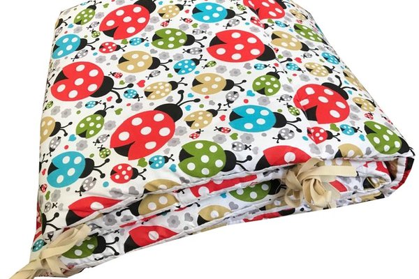 Set de aparatori pufoase h35 pat 120x60 cm DeLuxe Buburuze colorate