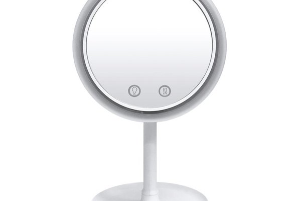 Oglinda make-up cu lumina si ventilator