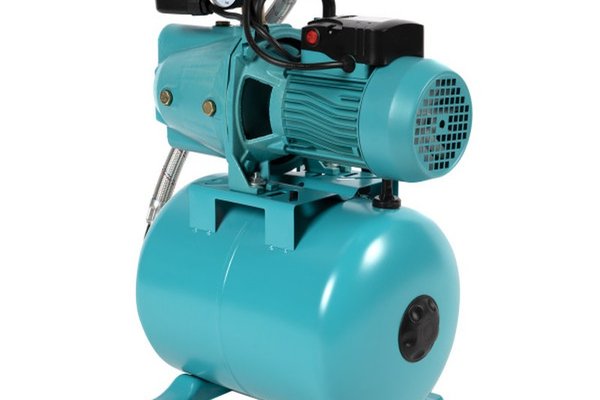 Hidrofor 24L, Detoolz 750W, debit 55 l/min, Inaltime pompare 45m, Bobinaj Cupru