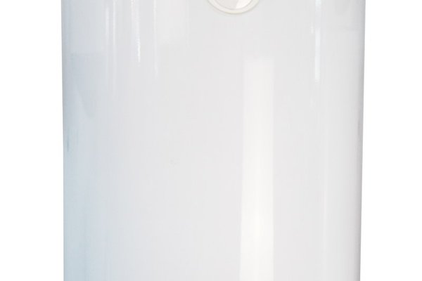 Boiler electric Fornello Titanium Plus 80 litri, 2000 watt, reglaj extern al temperaturii, emailat cu titan