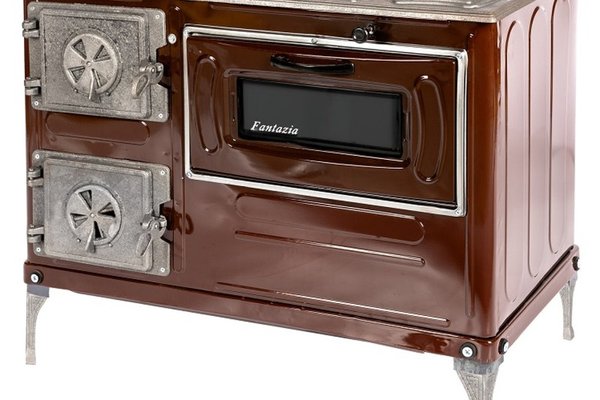 Soba pe lemne Fantazia 6.7 kW cu plita si cuptor, evacuare dreapta