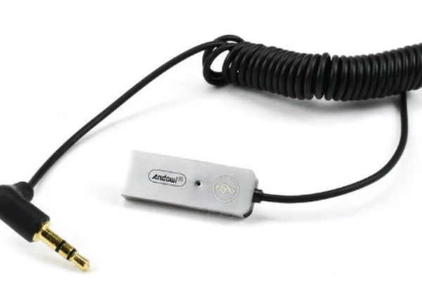Transmitator Audio Bluetooth Q-H10 cu Conectare USB si Plug and Play