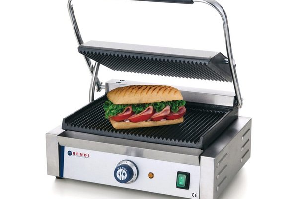 Grill Panini, Profesional, Hendi, 2200W, Din Fonta cu Invelis Ceramic, Suprafata Grill 340 x 230 mm