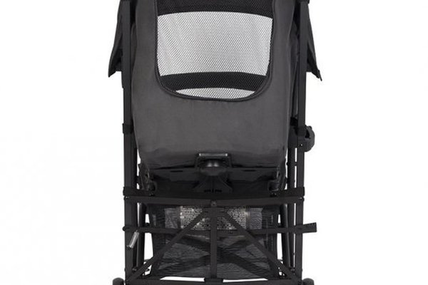 Carucior sport Euro Cart Ezzo cu pliere tip umbrela pozitie de somn si parasolar XXL Iron, spatar reglabil in 3 pozitii, dotat cu husa de picioare, roti cu suspensii