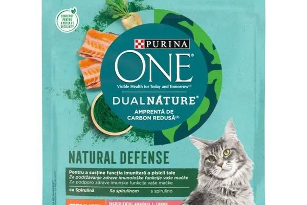 PURINA ONE DualNature, Sterilized cu Somon, hrana uscata pentru pisici sterilizate, 750 g