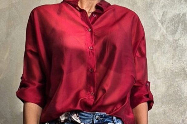 Camasa bordo oversized din satin cu maneci ajustabile
