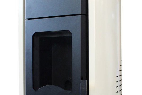 Centrala pe peleti Fornello Royal Ivory 30 kW - Eficienta si Confort pentru Pana la 200 mp