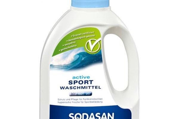 Detergent Bio Lichid Activ Sport Pentru Echipament Sportiv 750 ml Sodasan